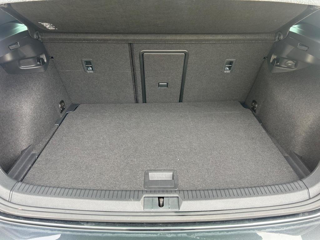 Used Volkswagen Golf 2014 for sale - 76723416: Photo 26