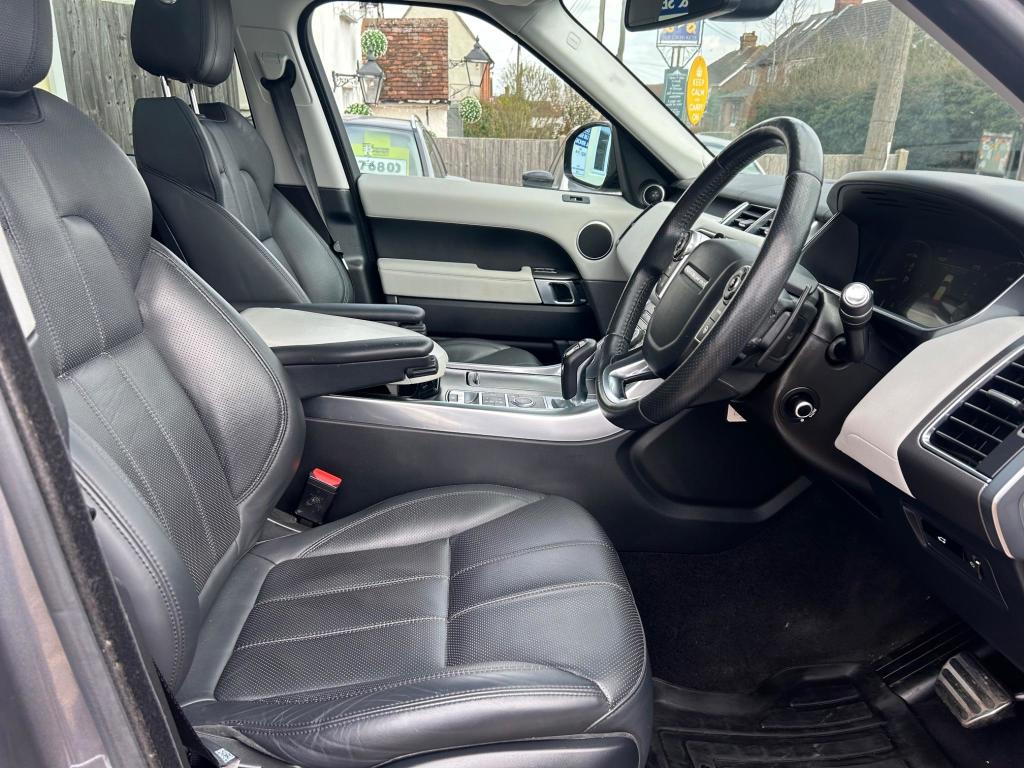 Used Land Rover Range Rover Sport 2014 for sale - 76723488: Photo 18