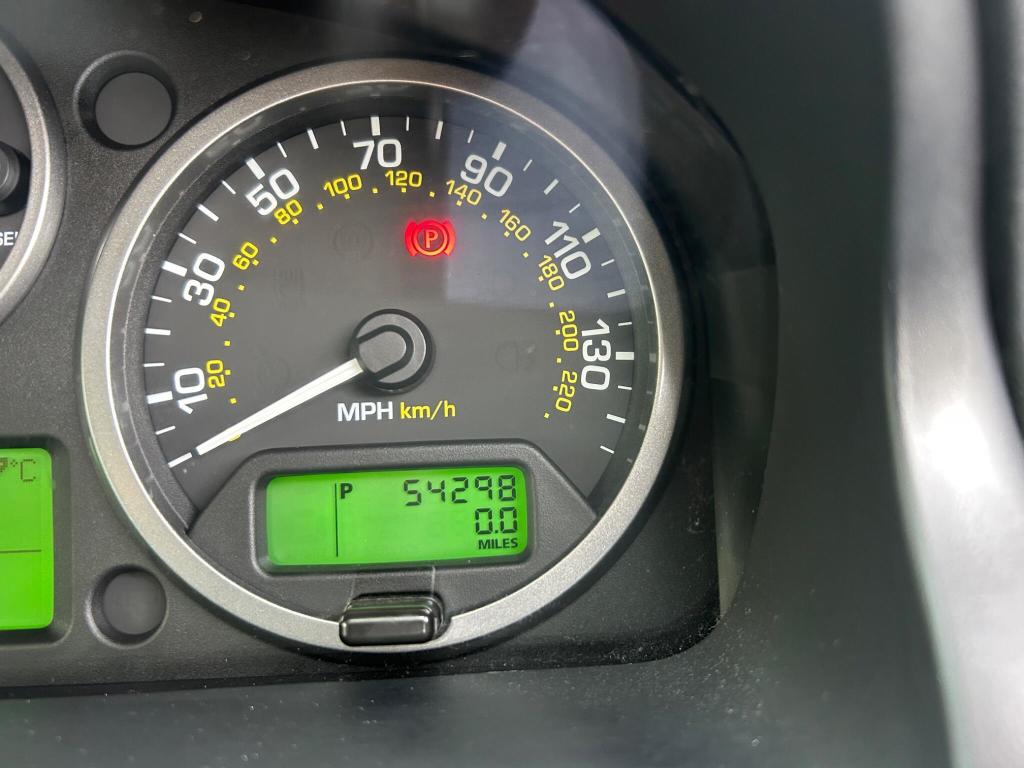 Used Land Rover Freelander 2 2011 for sale - 76787648: Photo 23