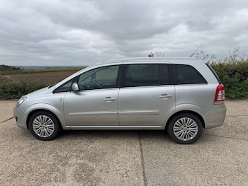 Used Vauxhall Zafira 2011 for sale - 76193753: Photo 2