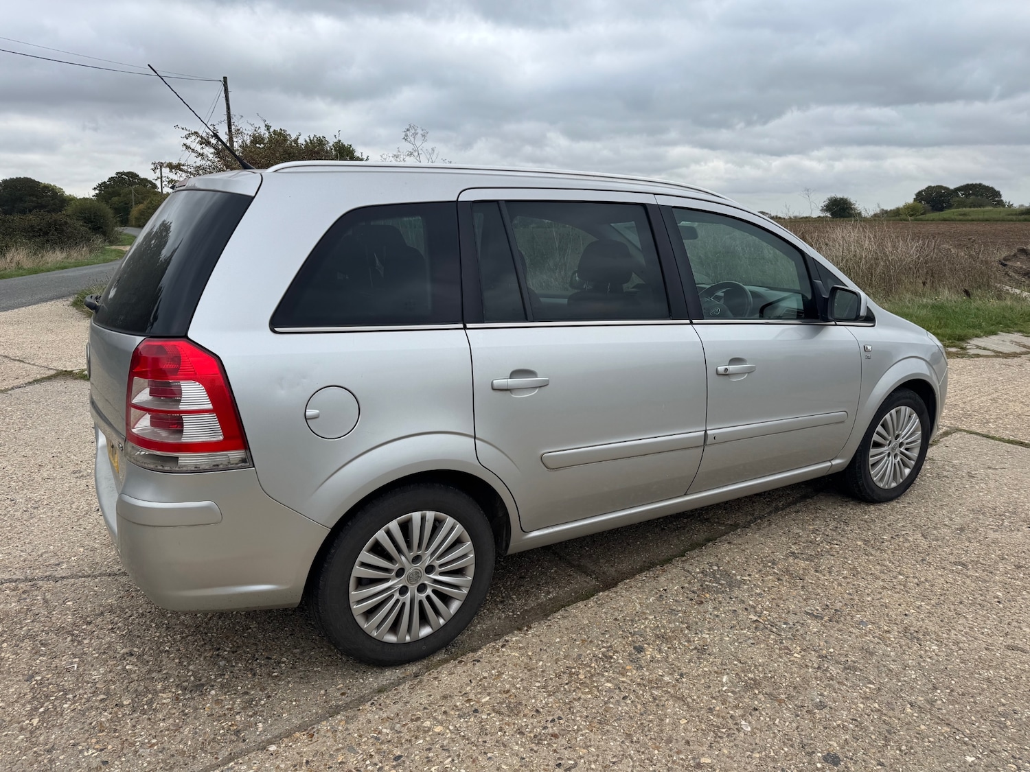 Used Vauxhall Zafira 2011 for sale - 76193753: Photo 4
