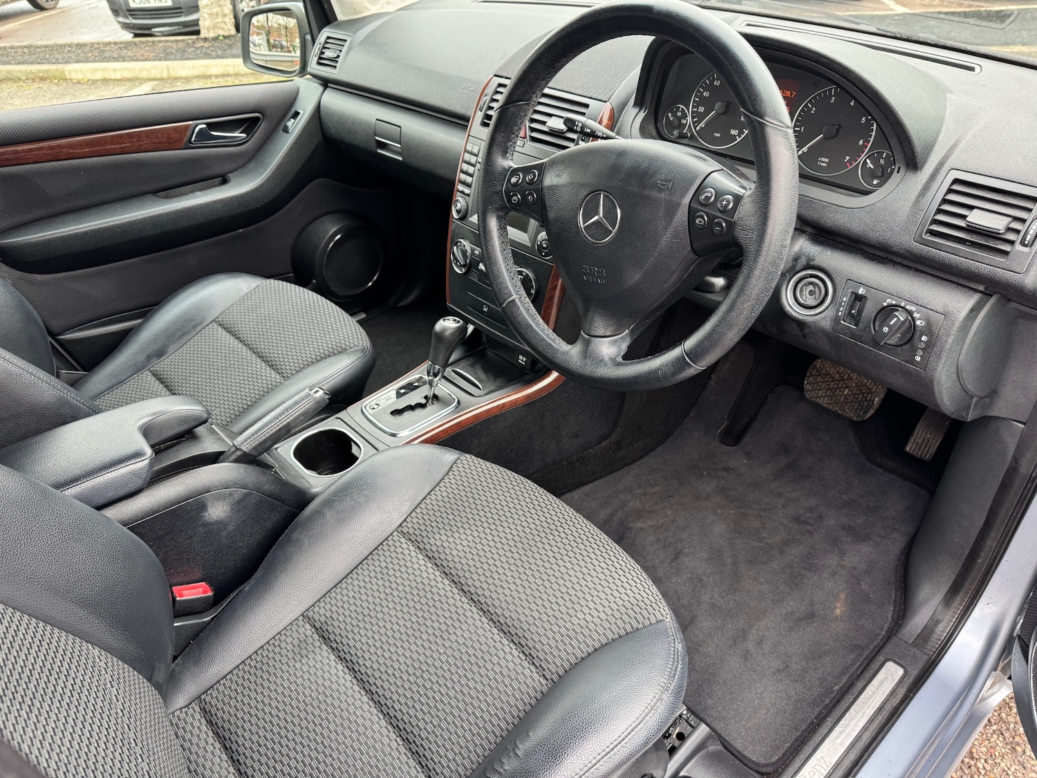 Used Mercedes-Benz A-Class 2009 for sale - 77364045: Photo 10