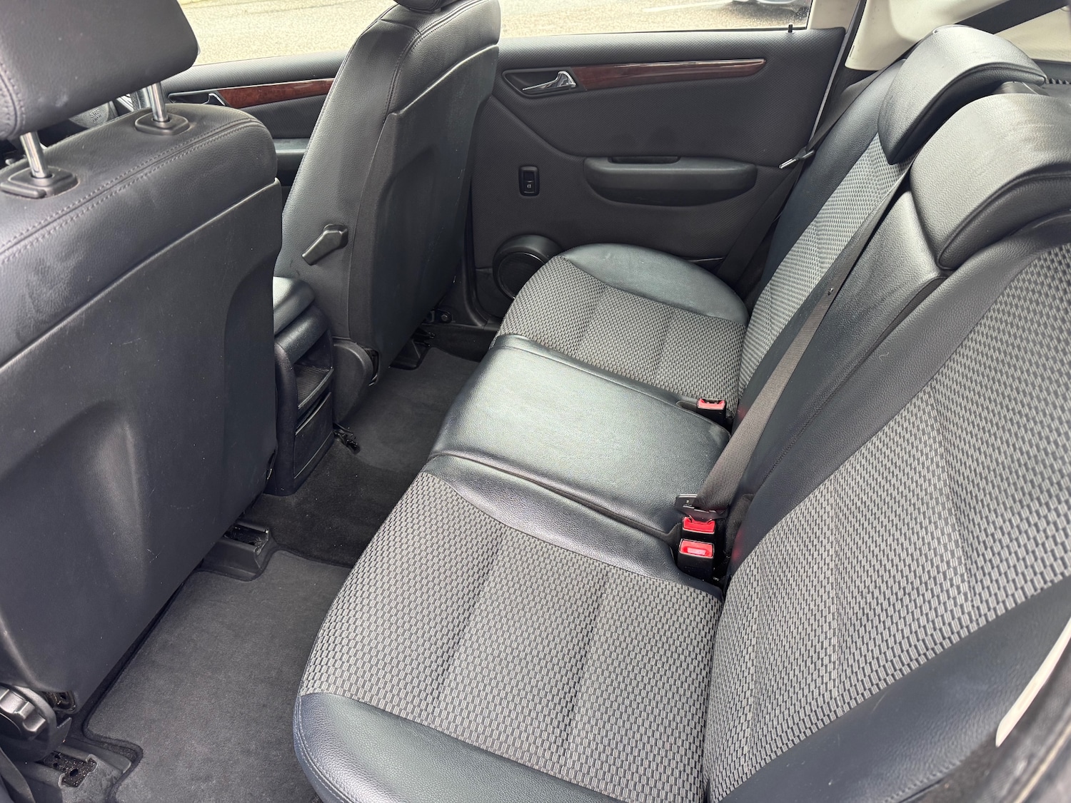 Used Mercedes-Benz A-Class 2009 for sale - 77364045: Photo 5