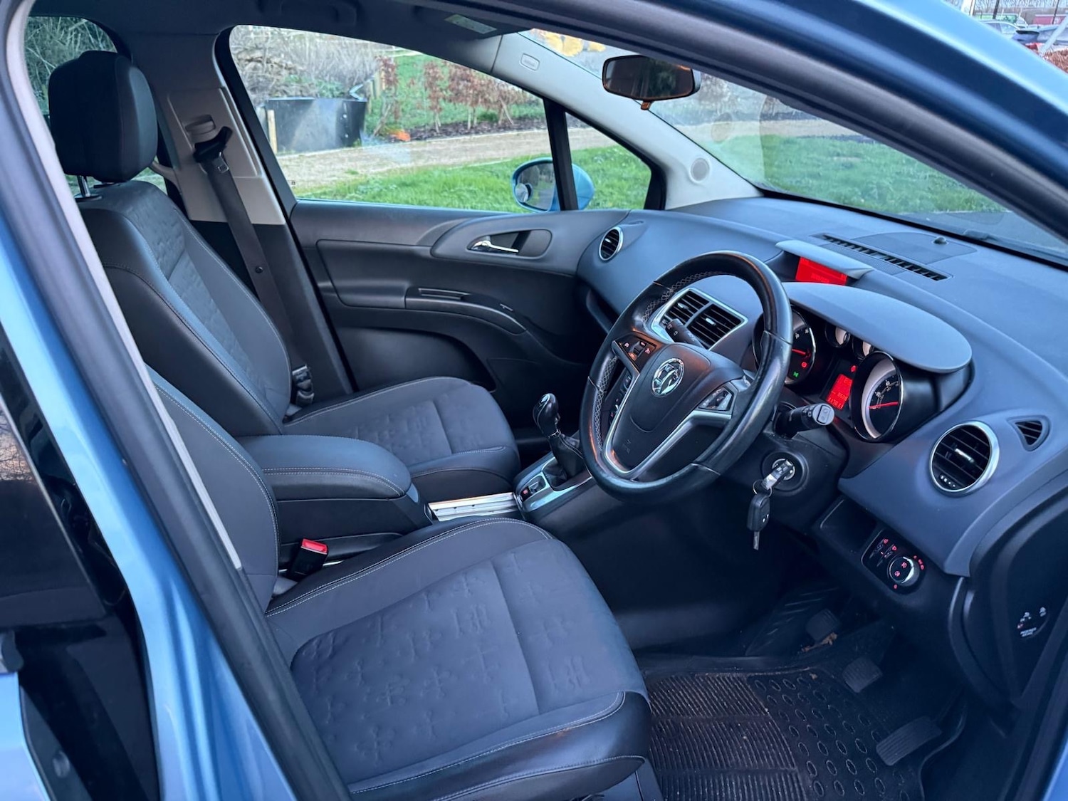 Used Vauxhall Meriva 2014 for sale - 77318437: Photo 4