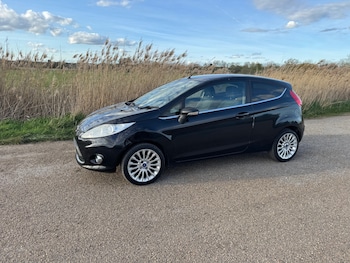 Used Ford Fiesta 2011 for sale - 78328895: Photo