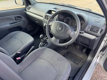 Used Renault Clio undefined for sale - 79774105: Photo