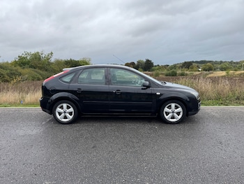 Used Ford Focus 2007 for sale - 75982300: Photo