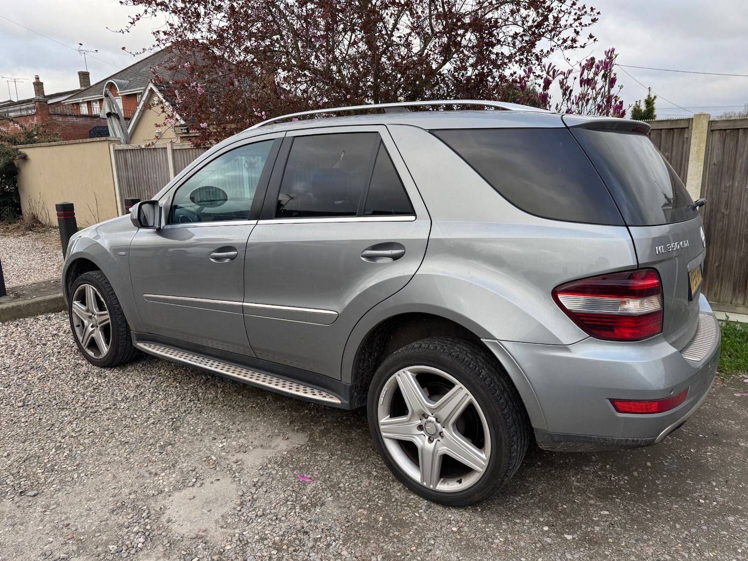 Used Mercedes-Benz M Class 2010 for sale - 78000552: Photo 3