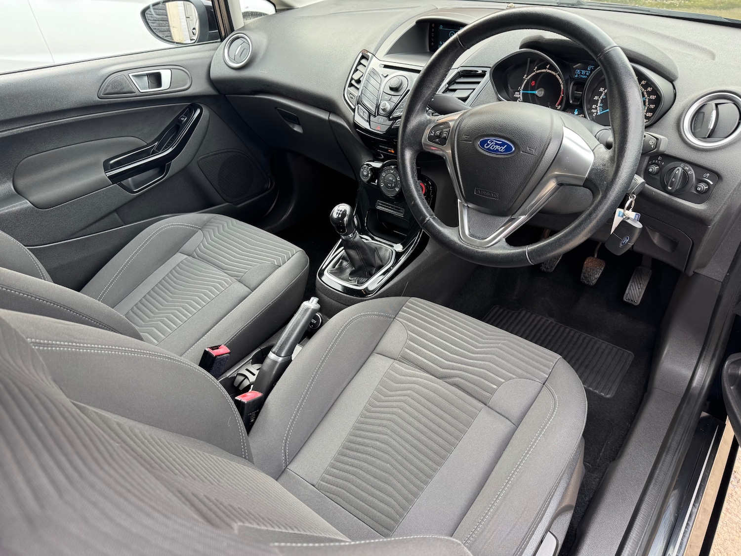 Used Ford Fiesta 2014 for sale - 77992010: Photo 15