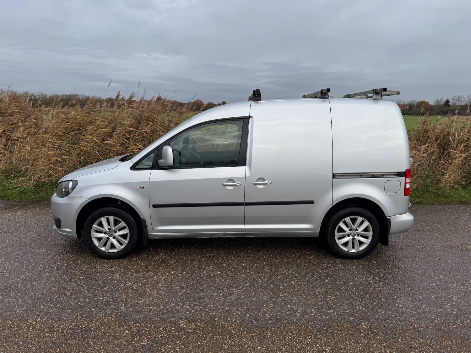 Used Volkswagen Caddy 2015 for sale - 76859711: Photo 3