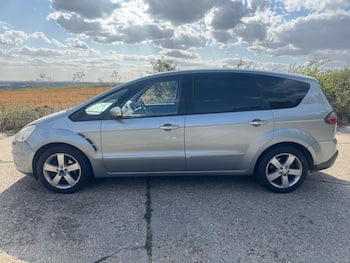 Used Ford S-Max 2010 for sale - 79606901: Photo