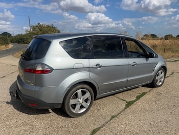 Used Ford S-Max 2010 for sale - 79606901: Photo