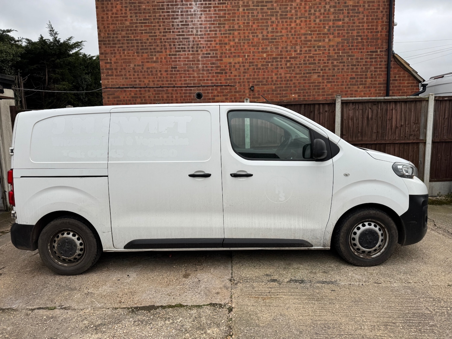 Used Peugeot Expert 2017 for sale - 78039389: Photo 2