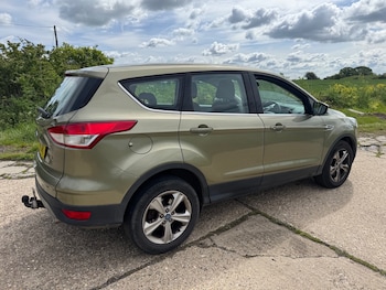 Used Ford Kuga 2015 for sale - 78592778: Photo