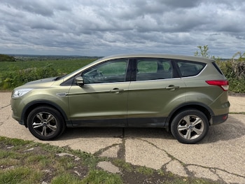 Used Ford Kuga 2015 for sale - 78592778: Photo