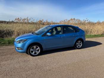 Used Ford Focus 2010 for sale - 74192437: Photo