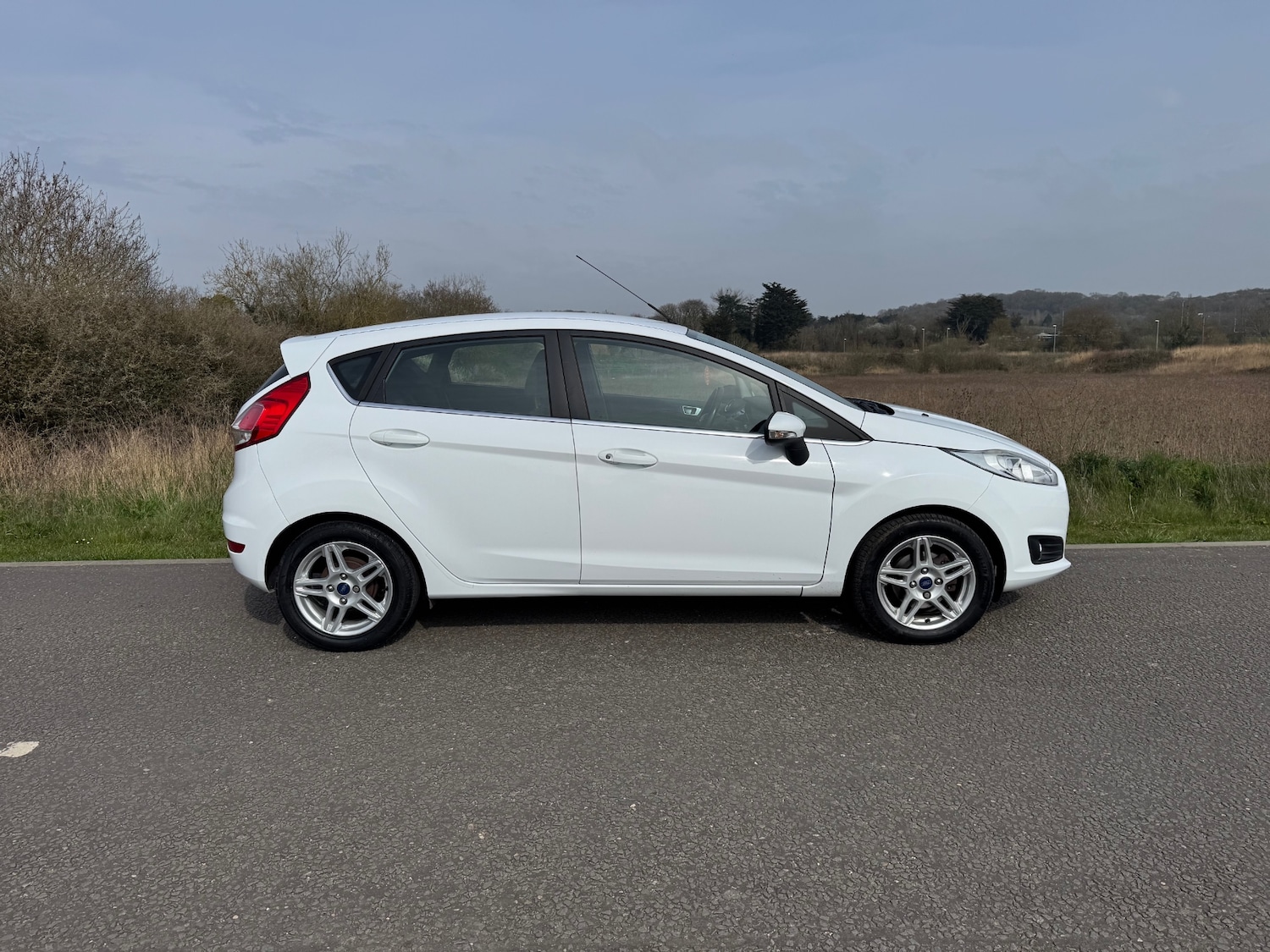 Used Ford Fiesta 2013 for sale - 77962704: Photo 4