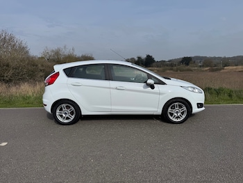 Used Ford Fiesta 2013 for sale - 77962704: Photo