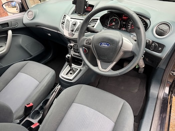 Used Ford Fiesta 2010 for sale - 77744336: Photo