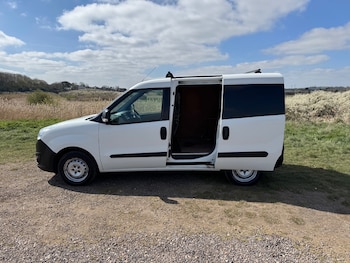Used Vauxhall Combo 2018 for sale - 78427918: Photo