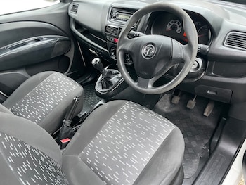 Used Vauxhall Combo 2018 for sale - 78427918: Photo