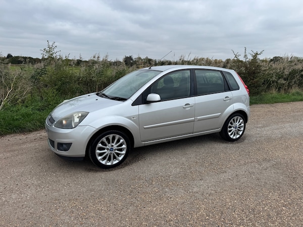 Used Ford Fiesta 2008 for sale - 76232674: Photo 1