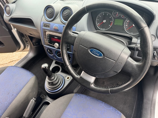 Used Ford Fiesta 2008 for sale - 76232674: Photo 9