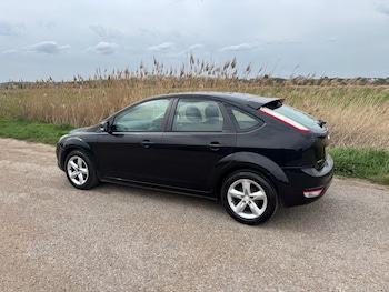 Used Ford Focus 2010 for sale - 78179569: Photo