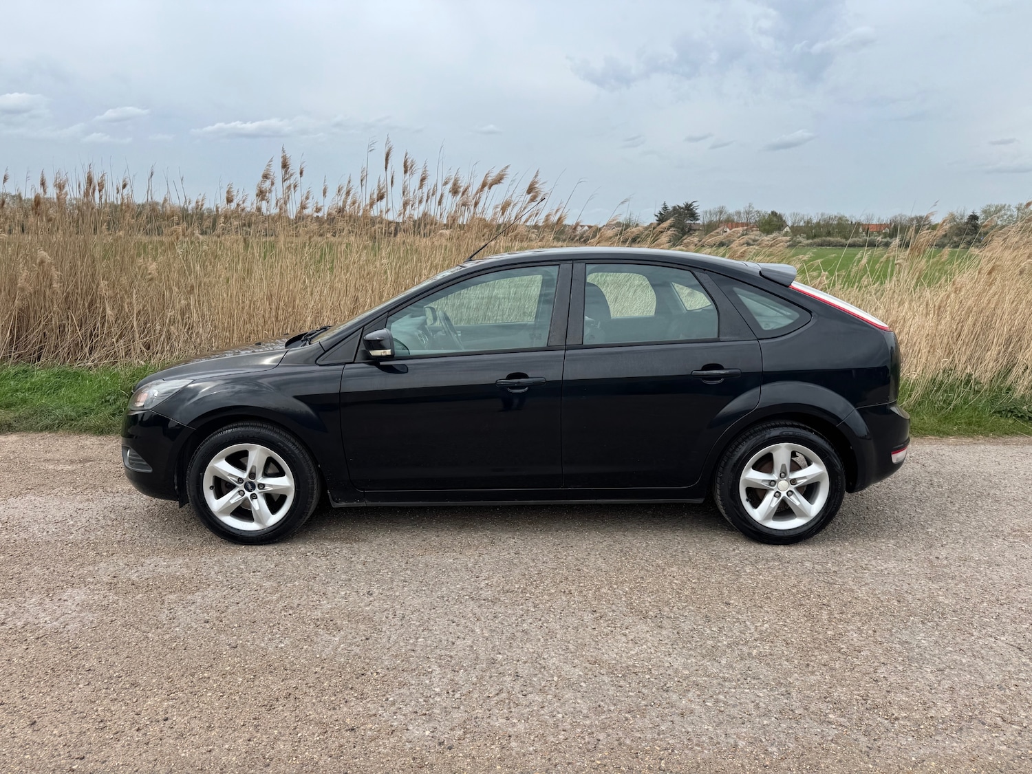 Used Ford Focus 2010 for sale - 78179569: Photo 2