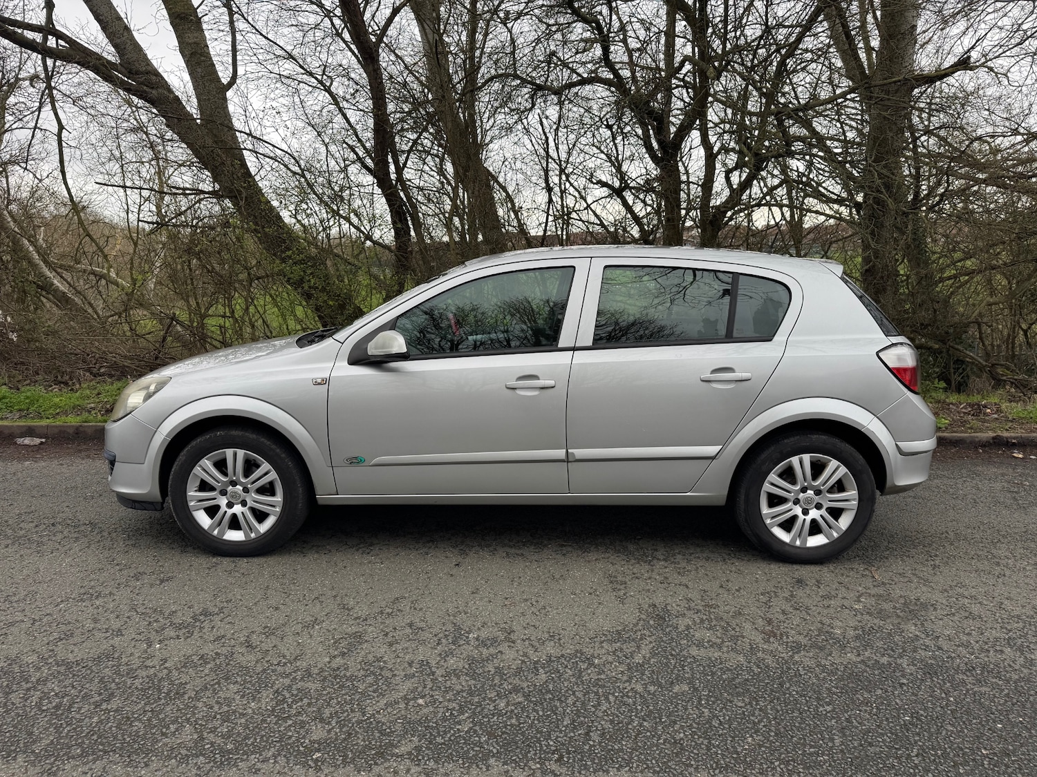 Used Vauxhall Astra 2006 for sale - 77630976: Photo 2