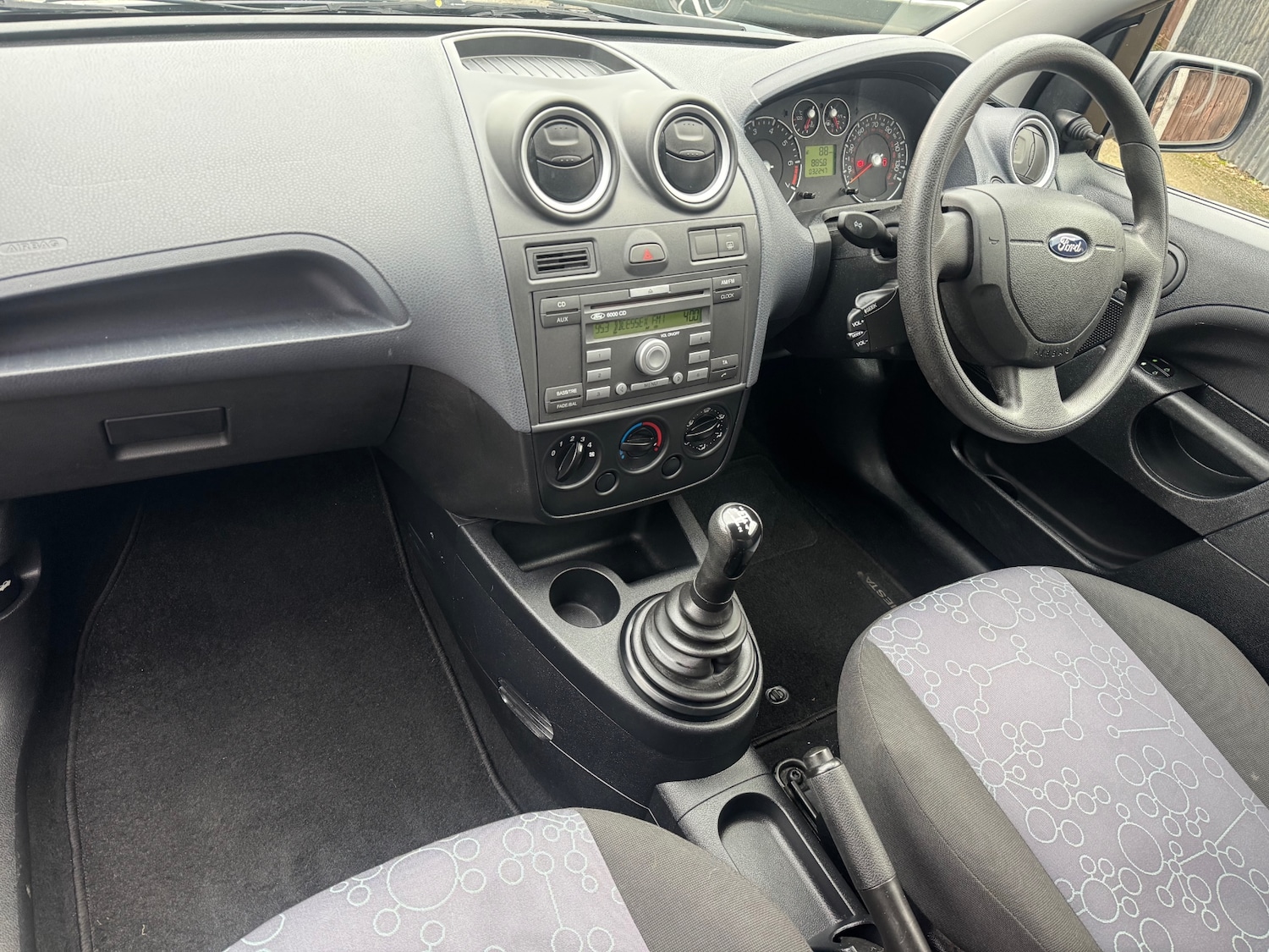 Used Ford Fiesta 2005 for sale - 76709707: Photo 15