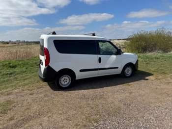Used Vauxhall Combo 2018 for sale - 74328181: Photo