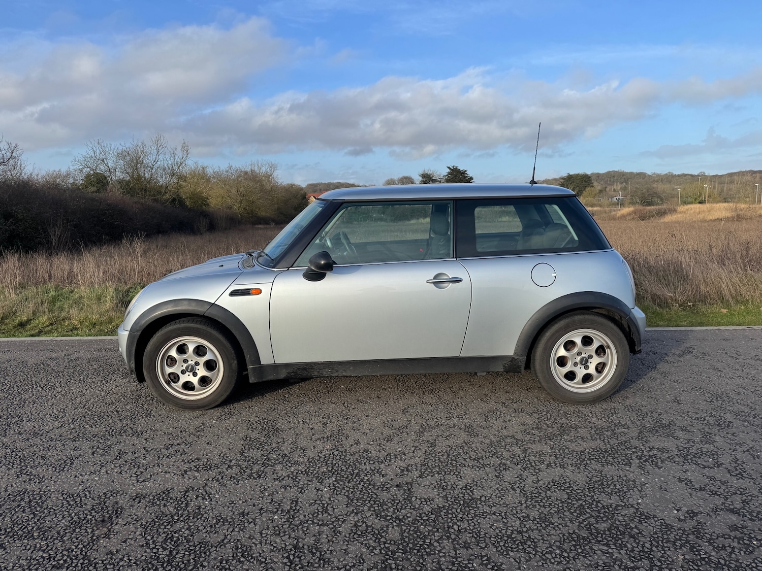 Used MINI Hatch 2002 for sale - 77380741: Photo 3