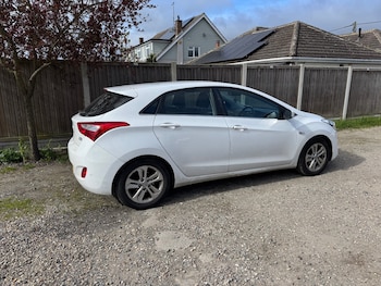 Used Hyundai i30 2015 for sale - 78107942: Photo