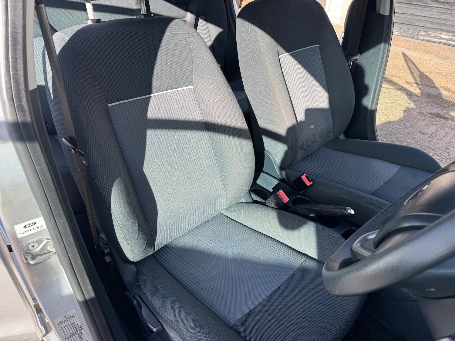 Used Ford Fiesta 2010 for sale - 77656538: Photo 2