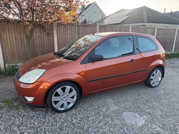 Used Ford Fiesta 2004 for sale - 78213453: Photo