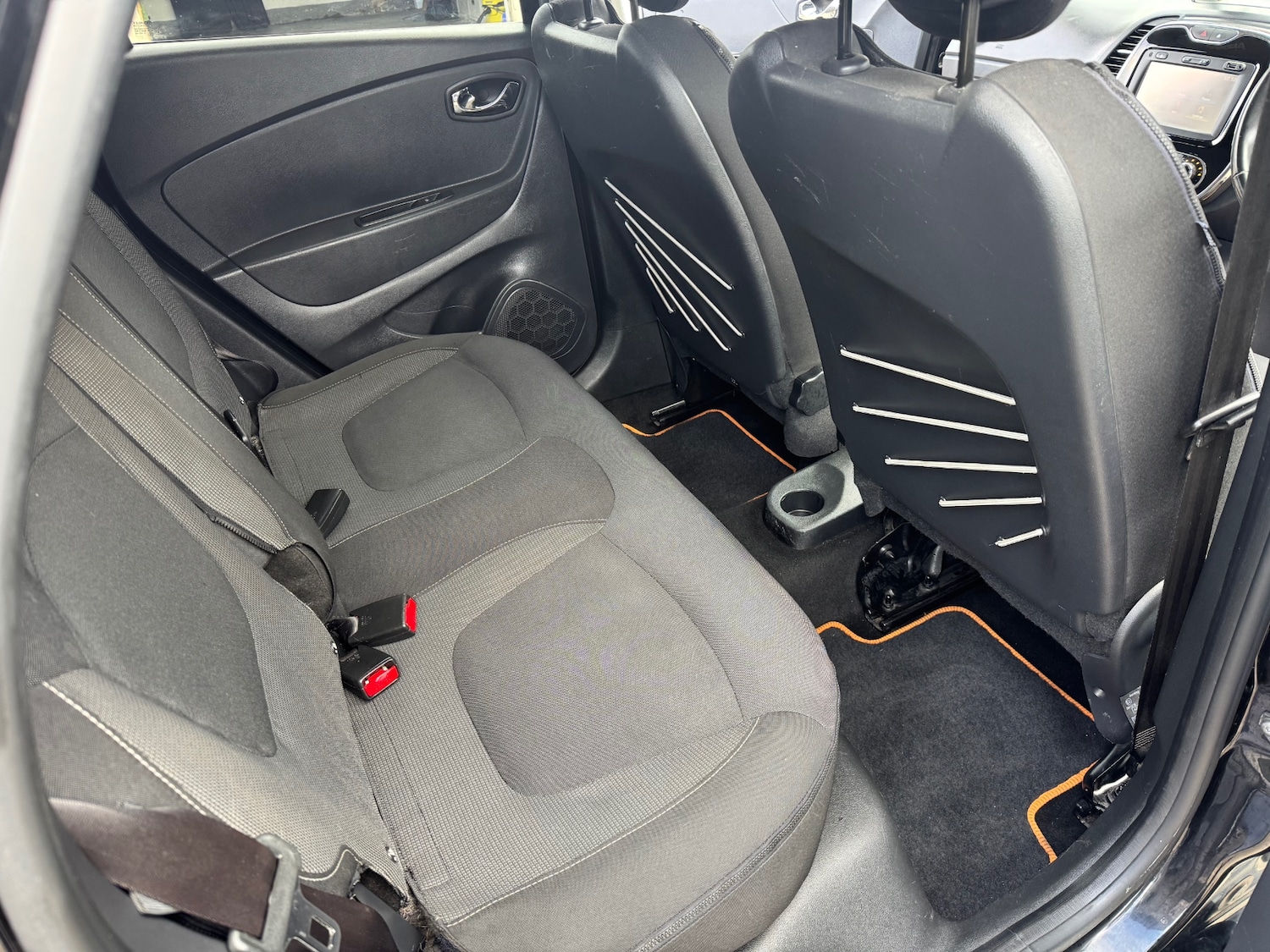 Used Renault Captur 2017 for sale - 76414907: Photo 11