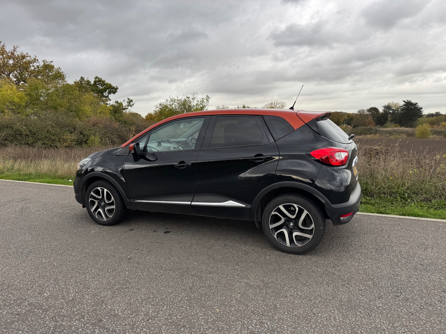 Used Renault Captur 2017 for sale - 76414907: Photo 8
