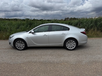 Used Vauxhall Insignia 2014 for sale - 75315054: Photo
