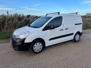 Used Citroen Berlingo 2015 for sale - 76526483: Photo