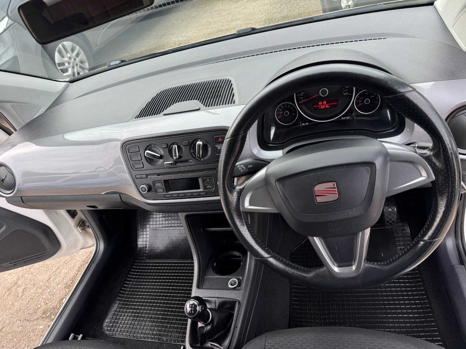 Used SEAT Mii 2012 for sale - 76127556: Photo 7