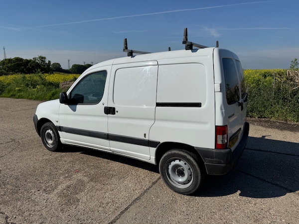 Used Peugeot Partner 2010 for sale - 76224030: Photo 4