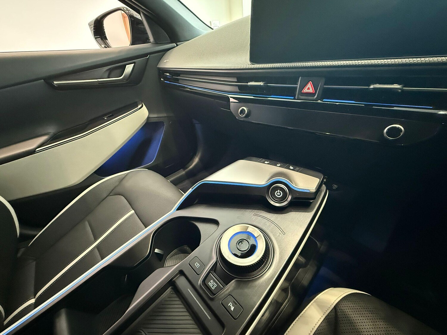 Used Kia EV6 for sale - 76512610: Photo 25