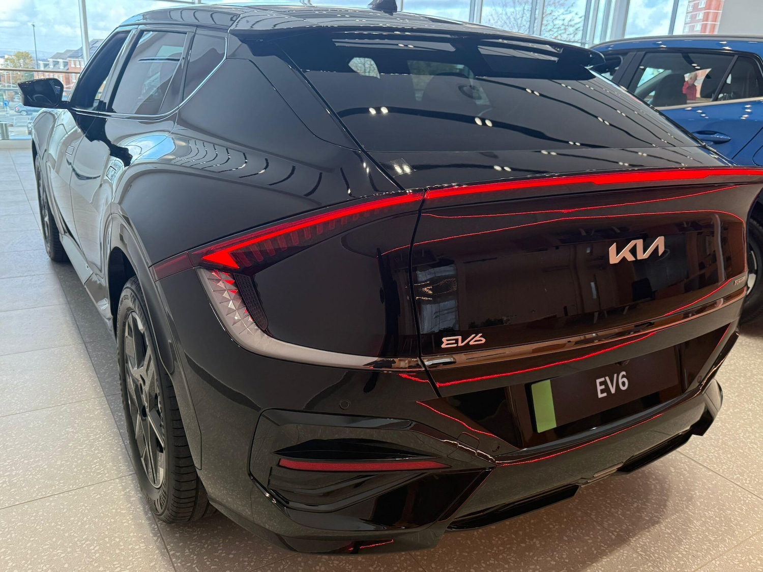 Used Kia EV6 for sale - 76512610: Photo 8