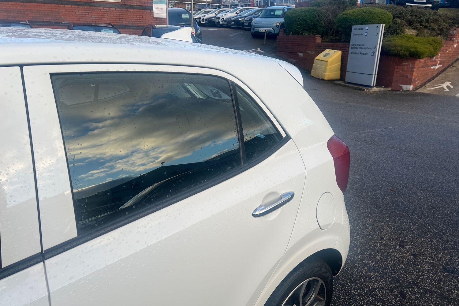 Used Kia Picanto 2022 for sale - 76714830: Photo 15