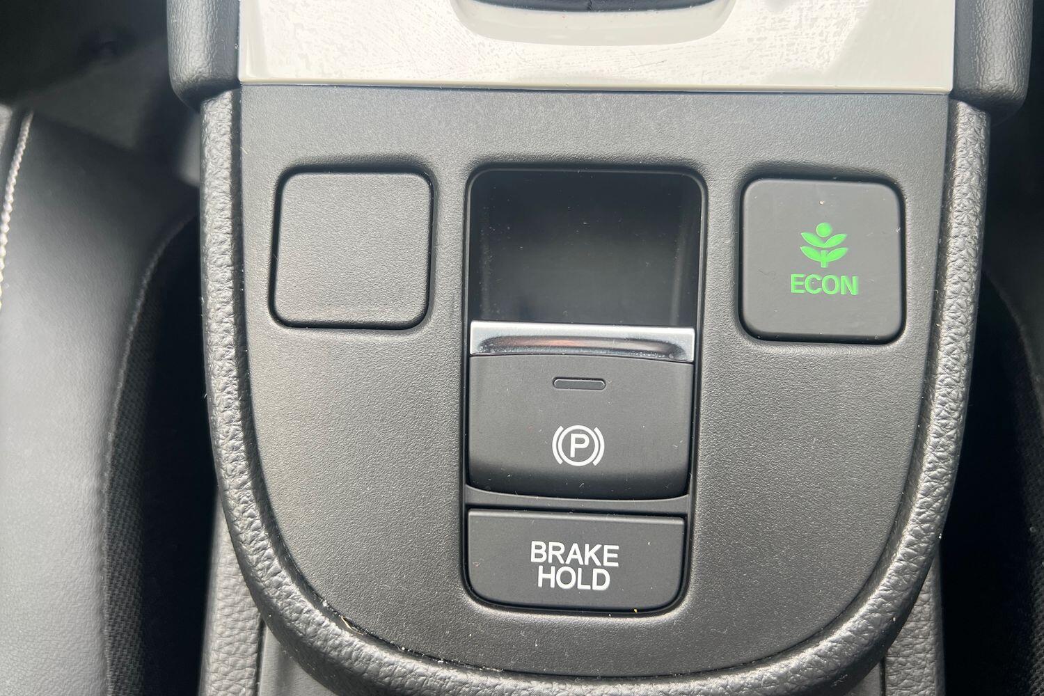 Used Honda Jazz 2020 for sale - 76513254: Photo 31