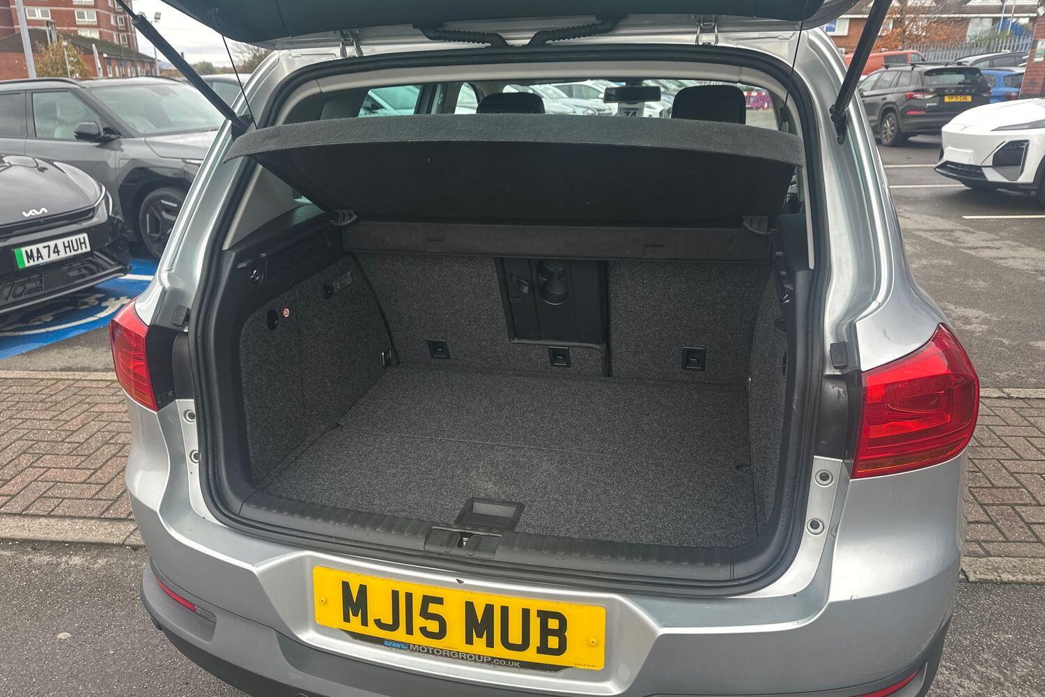 Used Volkswagen Tiguan 2015 for sale - 76511751: Photo 13