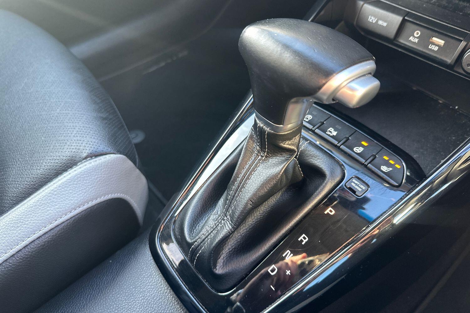 Used Kia Stonic 2019 for sale - 76866281: Photo 19