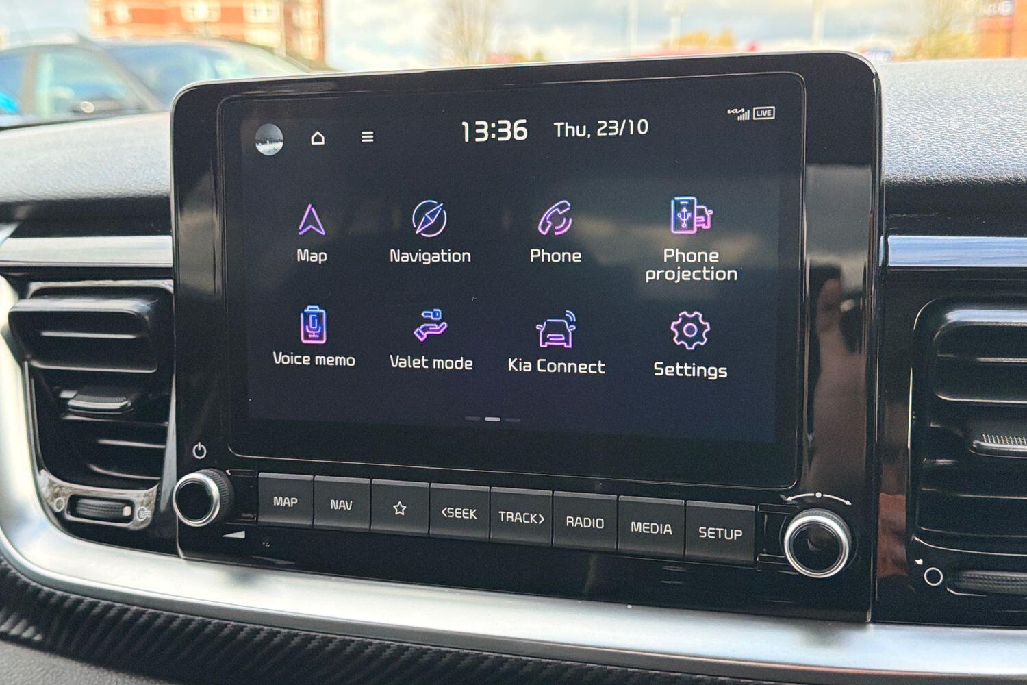 Used Kia Stonic 2024 for sale - 76513380: Photo 15