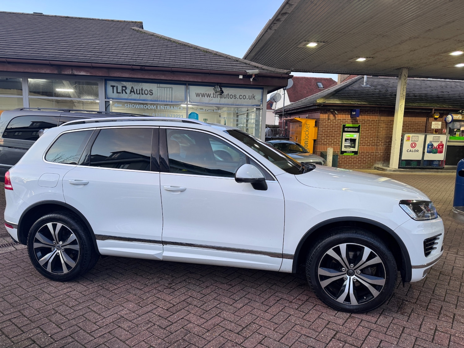 Used Volkswagen Touareg 2015 for sale - 77151710: Photo 13
